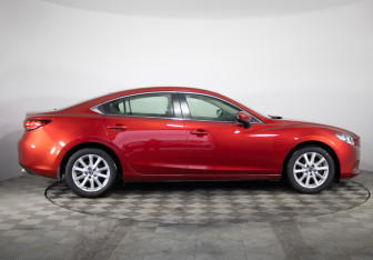 Подержанный автомобиль Mazda 6 Sedan 2016 года (4 фото)