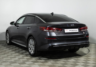Подержанный автомобиль Kia Optima Sedan 2019 года (7 фото)