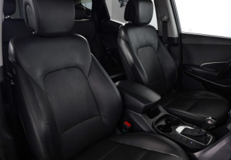 Подержанный автомобиль Hyundai Santa Fe 2016 года (20 фото)