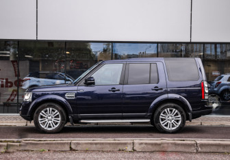 Подержанный автомобиль Land Rover Discovery 2014 года (10 фото)