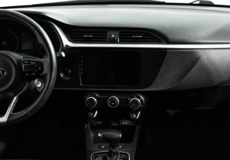 Подержанный автомобиль Kia Rio Sedan 2020 года (14 фото)