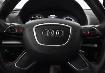 Подержанный автомобиль Audi A3 Hatchback 2013 года (17 фото)