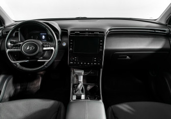Подержанный автомобиль Hyundai Tucson 2021 года (14 фото)