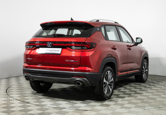 Подержанный автомобиль Changan CS35PLUS 2023 года (5 фото)