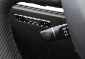 Подержанный автомобиль Hongqi HS5 2024 года (32 фото)