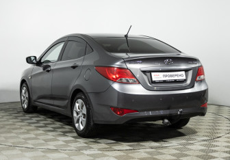 Подержанный автомобиль Hyundai Solaris Sedan 2014 года (7 фото)