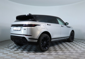 Подержанный автомобиль Land Rover Range Rover Evoque 2024 года (5 фото)