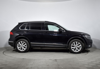 Подержанный автомобиль Volkswagen Tiguan 2018 года (4 фото)