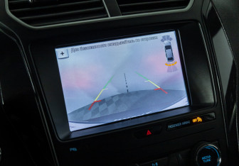 Подержанный автомобиль Ford Explorer 2019 года (16 фото)