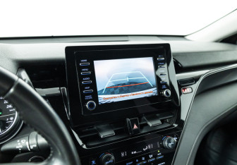 Подержанный автомобиль Toyota Camry Sedan 2021 года (15 фото)