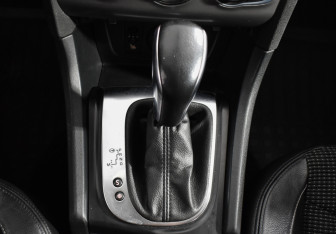 Подержанный автомобиль Citroen C4 Sedan 2016 года (16 фото)