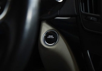 Подержанный автомобиль Opel Insignia Wagon 2014 года (18 фото)