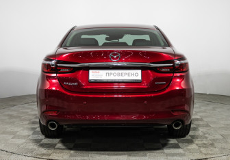Подержанный автомобиль Mazda 6 Sedan 2020 года (6 фото)