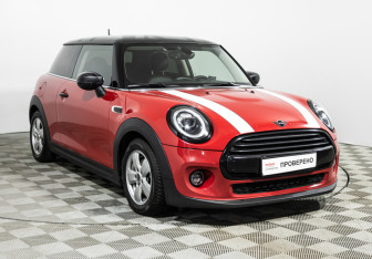 Подержанный автомобиль MINI Hatch 2020 года (3 фото)