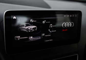 Подержанный автомобиль Audi Q5 2012 года (12 фото)