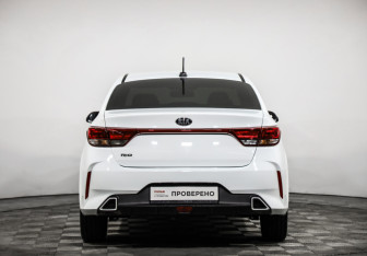 Подержанный автомобиль Kia Rio Sedan 2020 года (6 фото)