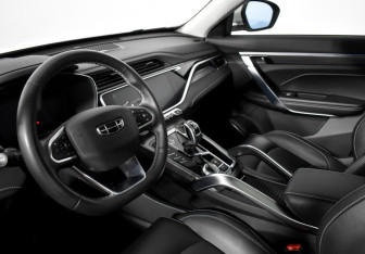 Подержанный автомобиль Geely Atlas Pro 2022 года (9 фото)