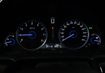 Подержанный автомобиль Honda Crosstour 2014 года (12 фото)