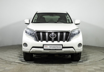 Подержанный автомобиль Toyota Land Cruiser Prado 2014 года (2 фото)