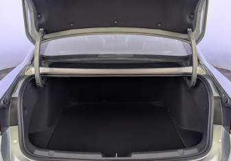 Новый Geely Preface 2026 (8 фото)
