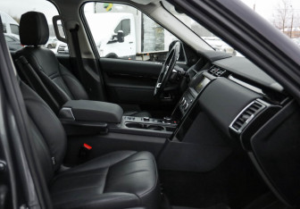 Подержанный автомобиль Land Rover Discovery 2018 года (28 фото)