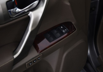 Подержанный автомобиль Lexus GX 2012 года (22 фото)