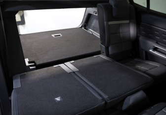 Подержанный автомобиль Citroen C5 Aircross 2020 года (29 фото)