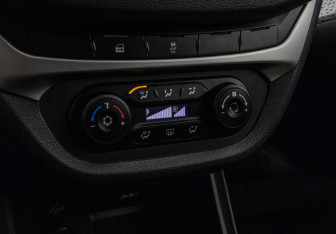 Подержанный автомобиль LADA (ВАЗ) Vesta Wagon 2021 года (15 фото)