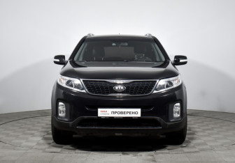 Подержанный автомобиль Kia Sorento 2019 года (2 фото)