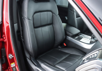 Подержанный автомобиль Land Rover Range Rover Sport 2018 года (29 фото)