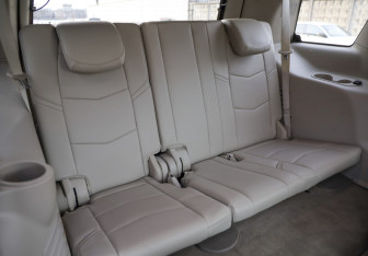 Подержанный автомобиль Cadillac Escalade Suv 2016 года (36 фото)