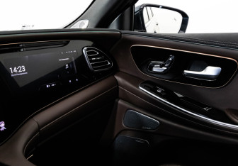 Подержанный автомобиль Exeed VX 2023 года (16 фото)