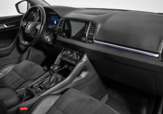 Подержанный автомобиль Skoda Karoq 2021 года (14 фото)