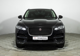 Подержанный автомобиль Jaguar F-Pace 2019 года (2 фото)