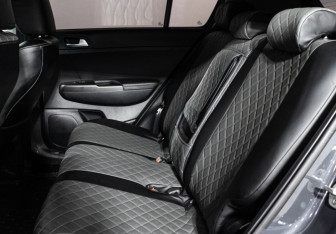 Подержанный автомобиль Kia Sportage 2020 года (10 фото)