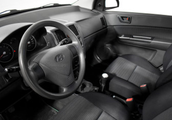 Подержанный автомобиль Hyundai Getz 2006 года (9 фото)