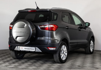 Подержанный автомобиль Ford EcoSport 2017 года (5 фото)