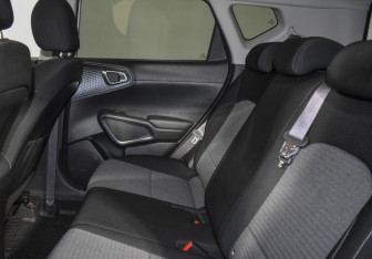 Подержанный автомобиль Kia Soul 2022 года (11 фото)