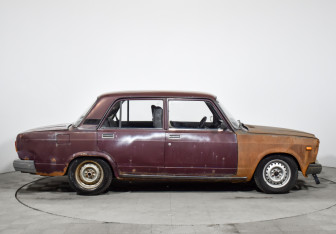 Подержанный автомобиль LADA (ВАЗ) 2107 2007 года (4 фото)
