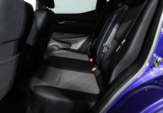 Подержанный автомобиль Nissan Qashqai 2016 года (10 фото)
