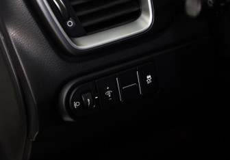 Подержанный автомобиль Kia Ceed Wagon 2019 года (18 фото)