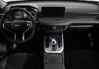 Подержанный автомобиль Haval Jolion 2024 года (15 фото)