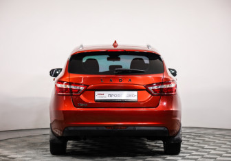 Подержанный автомобиль LADA (ВАЗ) Vesta Wagon 2018 года (6 фото)