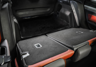 Подержанный автомобиль Geely Coolray 2023 года (32 фото)