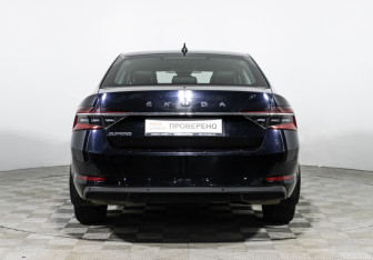 Подержанный автомобиль Skoda Superb Liftback 2019 года (6 фото)