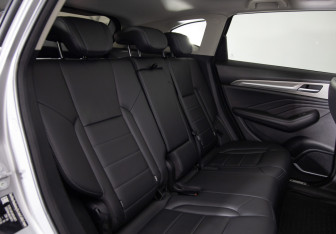 Подержанный автомобиль Haval F7 2019 года (11 фото)