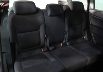Подержанный автомобиль Skoda Yeti 2016 года (20 фото)