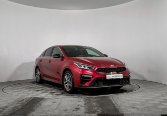 Подержанный автомобиль Kia Cerato Sedan 2020 года (3 фото)