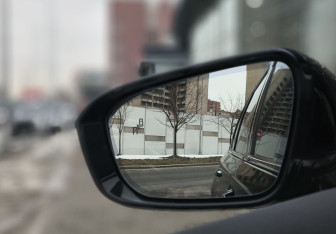 Подержанный автомобиль Exeed VX 2023 года (12 фото)