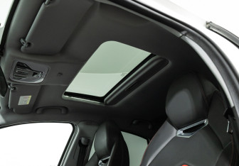 Подержанный автомобиль Kaiyi E5 2023 года (15 фото)